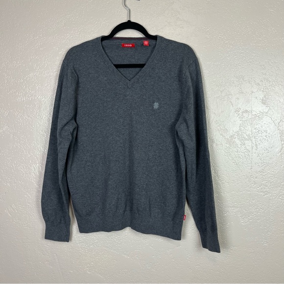 5/$30 Izod men long sleeve V-neck gray‎ sweater size M - Picture 1 of 15